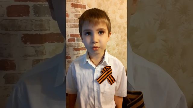 Песня "Вставай страна огромная" смотреть онлайн