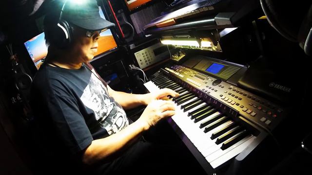 Roses Are Red ( My Love ) --- Keyboard & Backing Cover 2020 смотреть онлайн