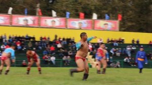 "Хартыга девиг" традиционный танец борца хуреш  в стиле "ястреб"