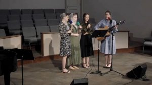 Не вставайте так быстро с молитвы. христианский псалом гурт сестер Grace Trinity Church Sacramento