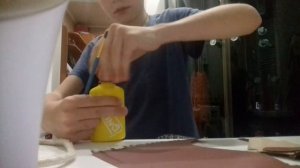 Как я сделал  липучки человека паука штобы лазать по стене знакомства .