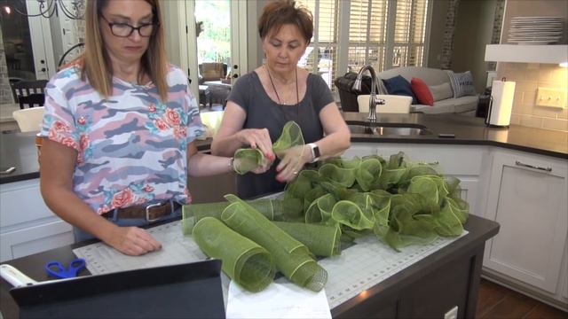 2018 Thanksgiving Wreath Tutorial смотреть онлайн