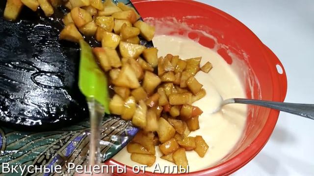 Простой и Вкусный Яблочный Пирог Тающий во рту! Пирог Без Духовки! смотреть онлайн