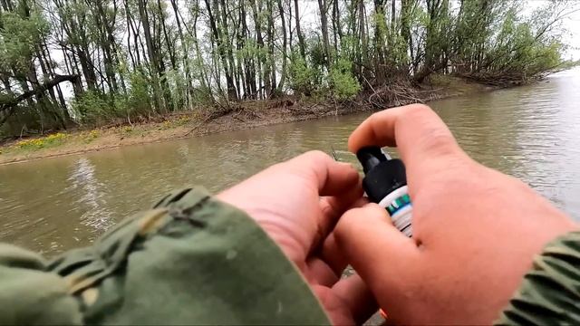 Рыбалка в Затопленном Лесу УДИВЛЯЕТ! КРУПНЯК Кладёт Поплавок СРАЗУ! Это Лещ? смотреть онлайн