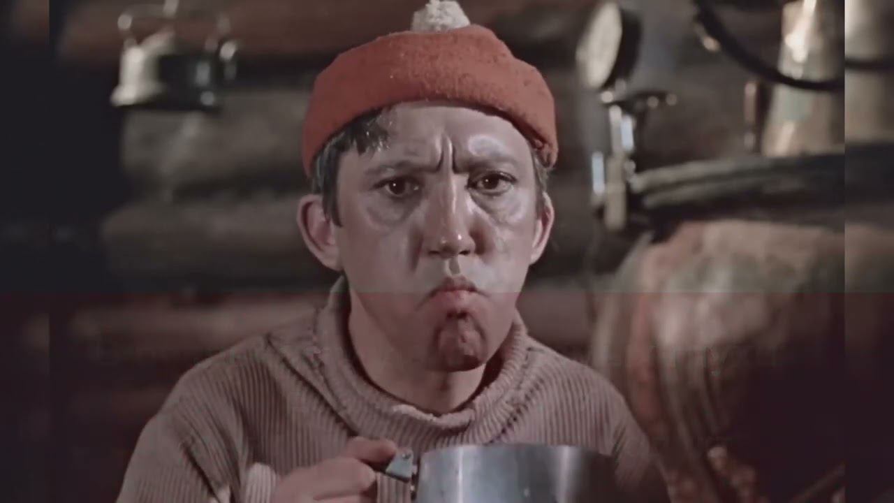 Киношная условность - мутновато белесый цвет самогона в фильмах смотреть онлайн