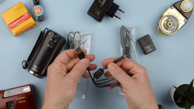 Unboxing the Panasonic HC-V180K Video Camera || Panasonic HC-V180 смотреть онлайн