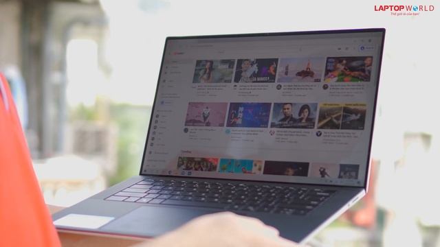 Siêu phẩm Dell XPS 15 9500 - Sang trọng, Tinh tế, Hiệu năng mạnh mẽ | LaptopWorld смотреть онлайн