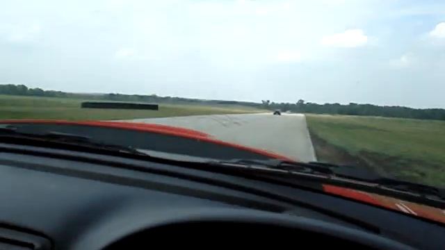 Road Racing a 2000 Ford Cobra R смотреть онлайн
