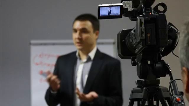 Продвинутый курс - Убрал чирий за ночь смотреть онлайн