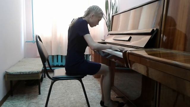 В. Гаврилин Полька, исп. Рассказова Алиса, г. Окуловка смотреть онлайн