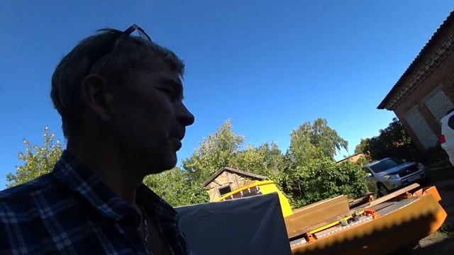 Странная техника от странного производителя. В продаже. смотреть онлайн