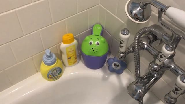 Купание новорождённого. Что купить? смотреть онлайн