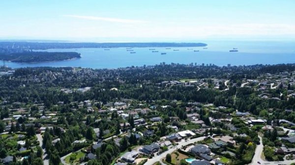 10 лучших городов для жизни в Канаде ￼#канада 🇨🇦