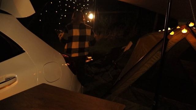 Couple CAMPING in Gloomy Weather [CosyCamping in Vineyard, Relaxing, Eating, Cooking] смотреть онлайн