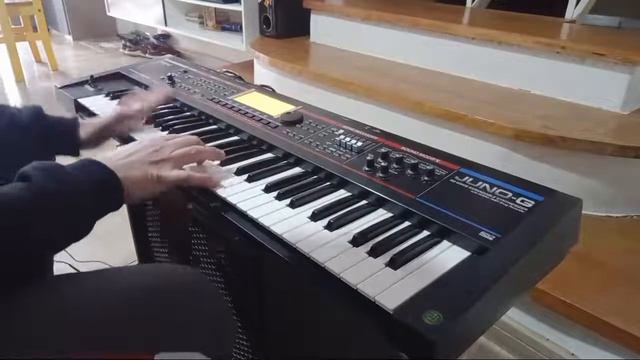 Performances - Roland Juno G | Piano + Pads смотреть онлайн