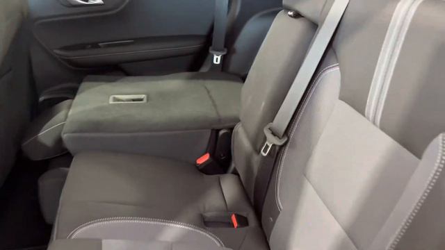 2023 Chevrolet Blazer STK# 201605 смотреть онлайн