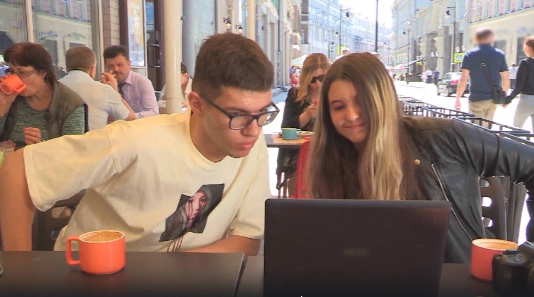 Стартап по школьной скамьи смотреть онлайн