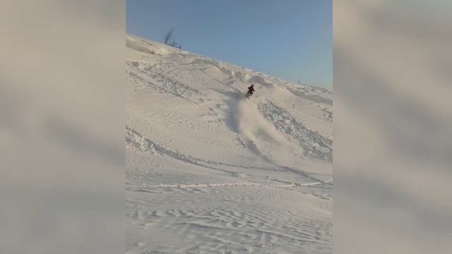 Сноубайк, раскатываем свежий пухлый снег в горах Хараелах. #snowbike #сноубайк #платопуторана смотреть онлайн