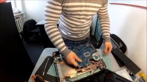 Dell Inspiron 3521 - Чистка и замена термопасты.