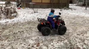 Зимние детские покутушки на электрическом квадроцикле и багги