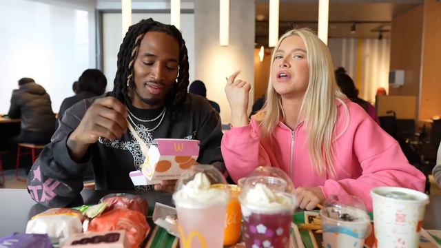 AMERICANS TRY MCDONALDS IN JAPAN FOR THE FIRST TIME! смотреть онлайн