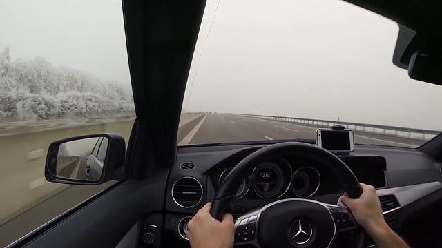 Mercedes C350 W204 C-Class Autobahn Acceleration 100-200