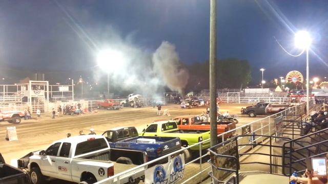 Ed Boyles Truck pull 2014 Git U Sum Salt Lake City смотреть онлайн