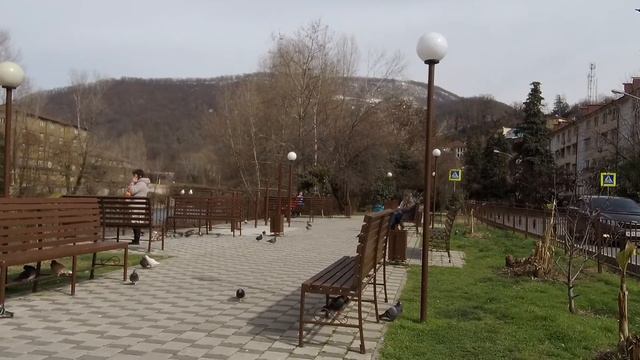 Набережная реки Сочи в районе КСМ. Обзор района. Граффити Гринч. смотреть онлайн