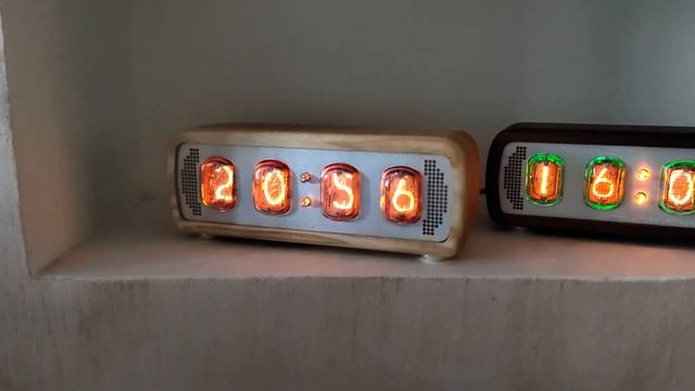 Ламповые часы ИН-12-4 лампы. смотреть онлайн