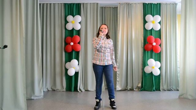 Грибанова Ксюша, композиция "А мне бы петь и танцевать" смотреть онлайн