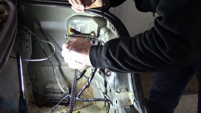 Subaru: Taillights, Brake Lights, Reverse Lights Not Working Correctly смотреть онлайн