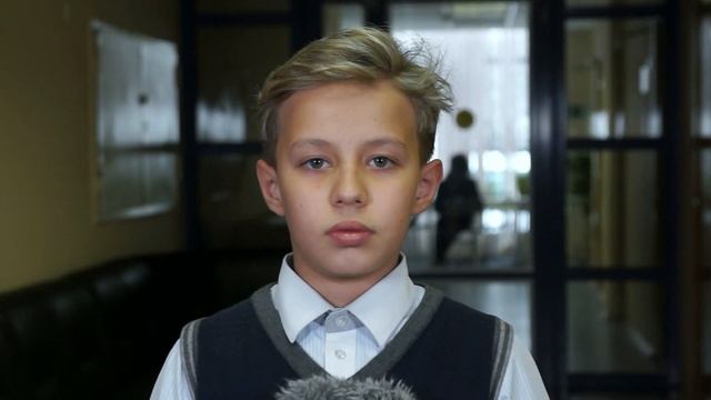 «Tongue-twister Challenge»: в недрах тундры выдры в гетрах смотреть онлайн