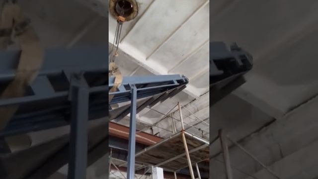 Ленточный транспортёр для сыпучих грузов