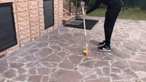 Флорбол - первые базовые упражнения для контроля мяча и владения клюшкой.