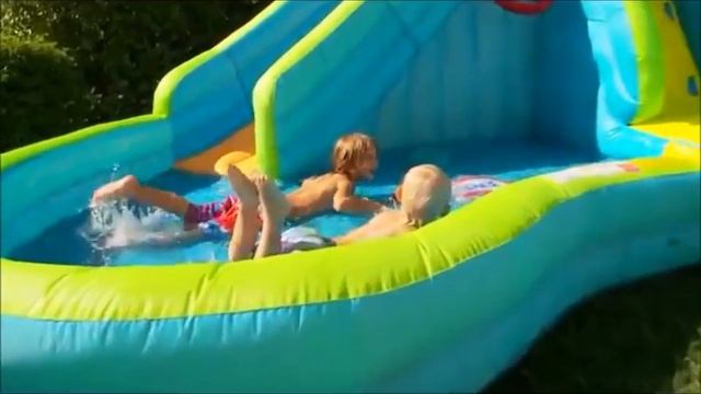 Как ребёнку веселиться детские надувные батуты #БатутПрыжки ♕ смотреть онлайн