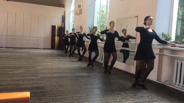 украинский танец станок смотреть онлайн