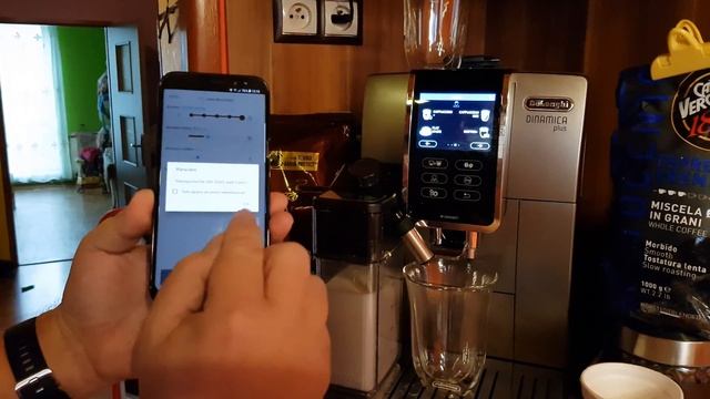 Kávovar DeLonghi DINAMICA plus 4k смотреть онлайн