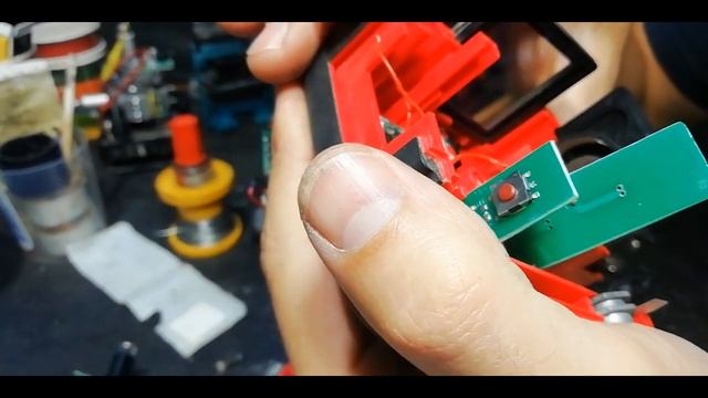 Лазерный уровень ADA CUBE 360- ремонт после падения. смотреть онлайн