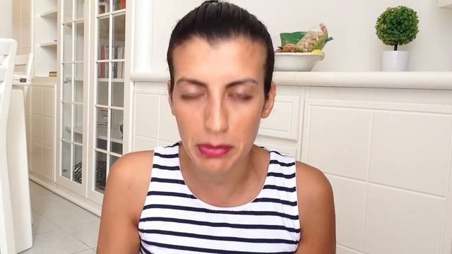 Quick Review Mascara Essence Lash Princess смотреть онлайн