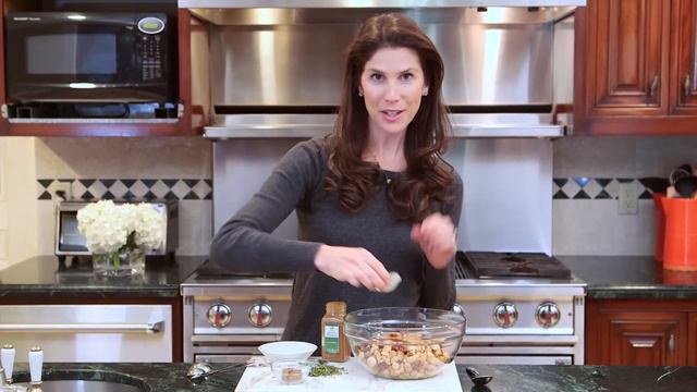 EAT | Rosemary Nuts (perfect Thanksgiving Hostess Gift!) смотреть онлайн