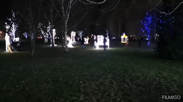 Беларусь город Брест вечерняя прогулка.30.12.2022 год смотреть онлайн