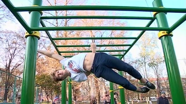 В Курской области построили площадки для воркаута смотреть онлайн