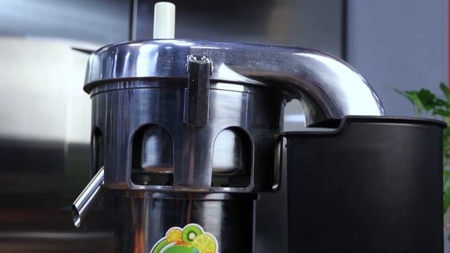 Профессиональная соковыжималка J-Cube от Pro)Master смотреть онлайн