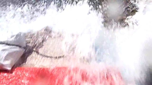 One Wild Rapids!!! смотреть онлайн