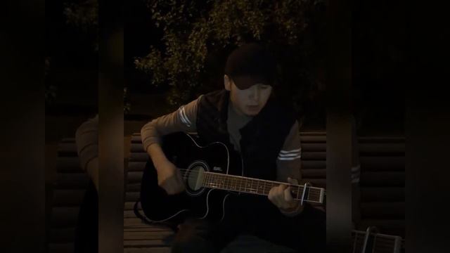 Ты и я,как одно дыхание...💔|Бомбовый кавер на гитаре 😍 смотреть онлайн