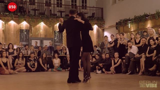 Daniela Schulz and Felix Naschke – De floreo смотреть онлайн