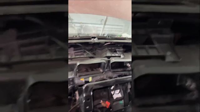 Haval H2 2019года выпуска замена передней панели ,порпеды ,кансоли смотреть онлайн