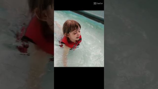 ДНЮХА!ДЕНЬ РОЖДЕНИЯ ВАНИ В АКВАПАРКЕ!BIRTHDAY. VANYA'S BIRTHDAY IN THE AQUAPARK. смотреть онлайн