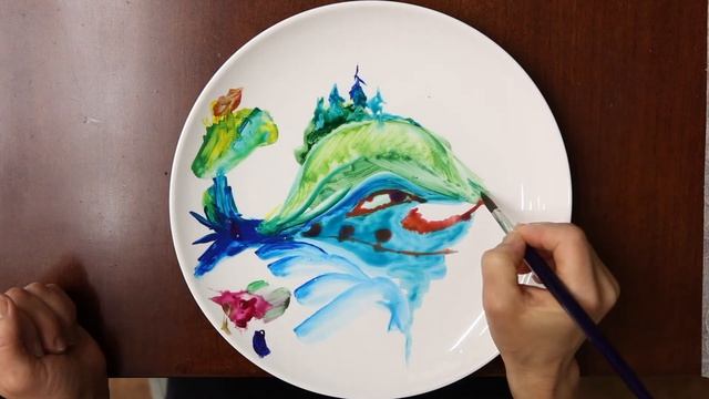 Изучаем оттенки зеленого через интуитивный рисунок, рисуем рыбу-кит смотреть онлайн