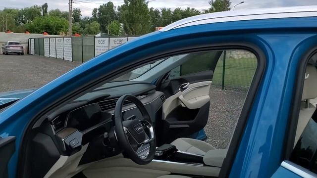 Audi E-TRON 2019 Blue ИДЕАЛЬНОЕ СОСТОЯНИЕ смотреть онлайн